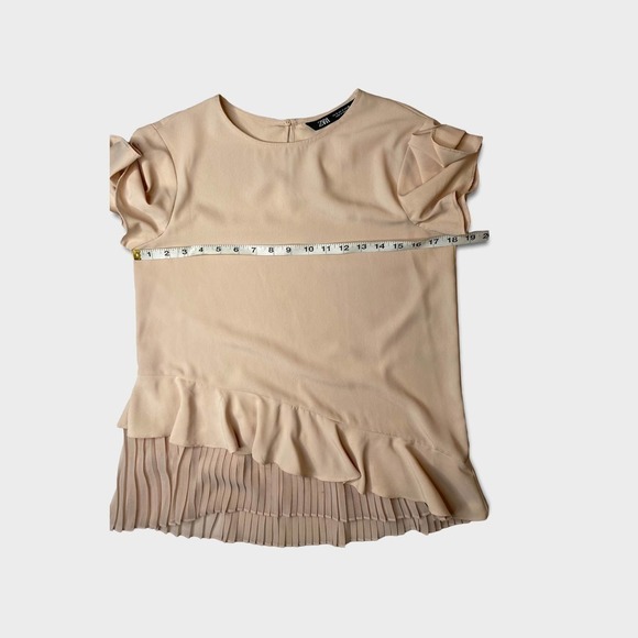 ZARA Ruffle Hem Flutter Sleeve Top Size Small - Picture 6 of 7